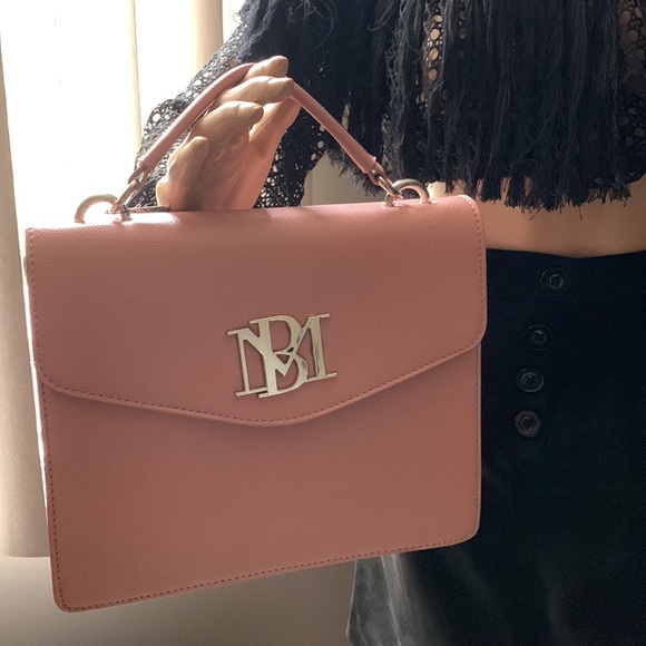 Badgley Mischka Handbags - Bagdley Mischka- Blush Vegan Leather Hand Bag